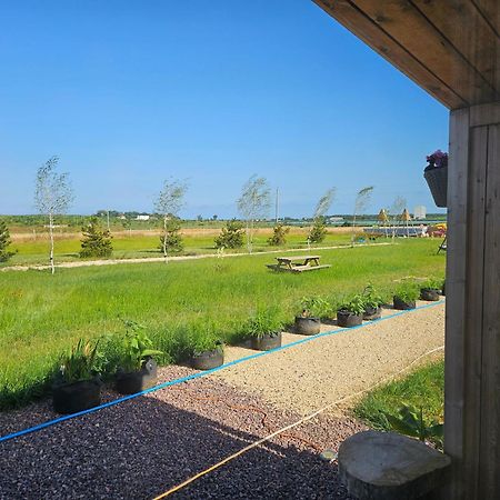 Mar A Lago Glamping23 Douăzeci şi Trei August المظهر الخارجي الصورة