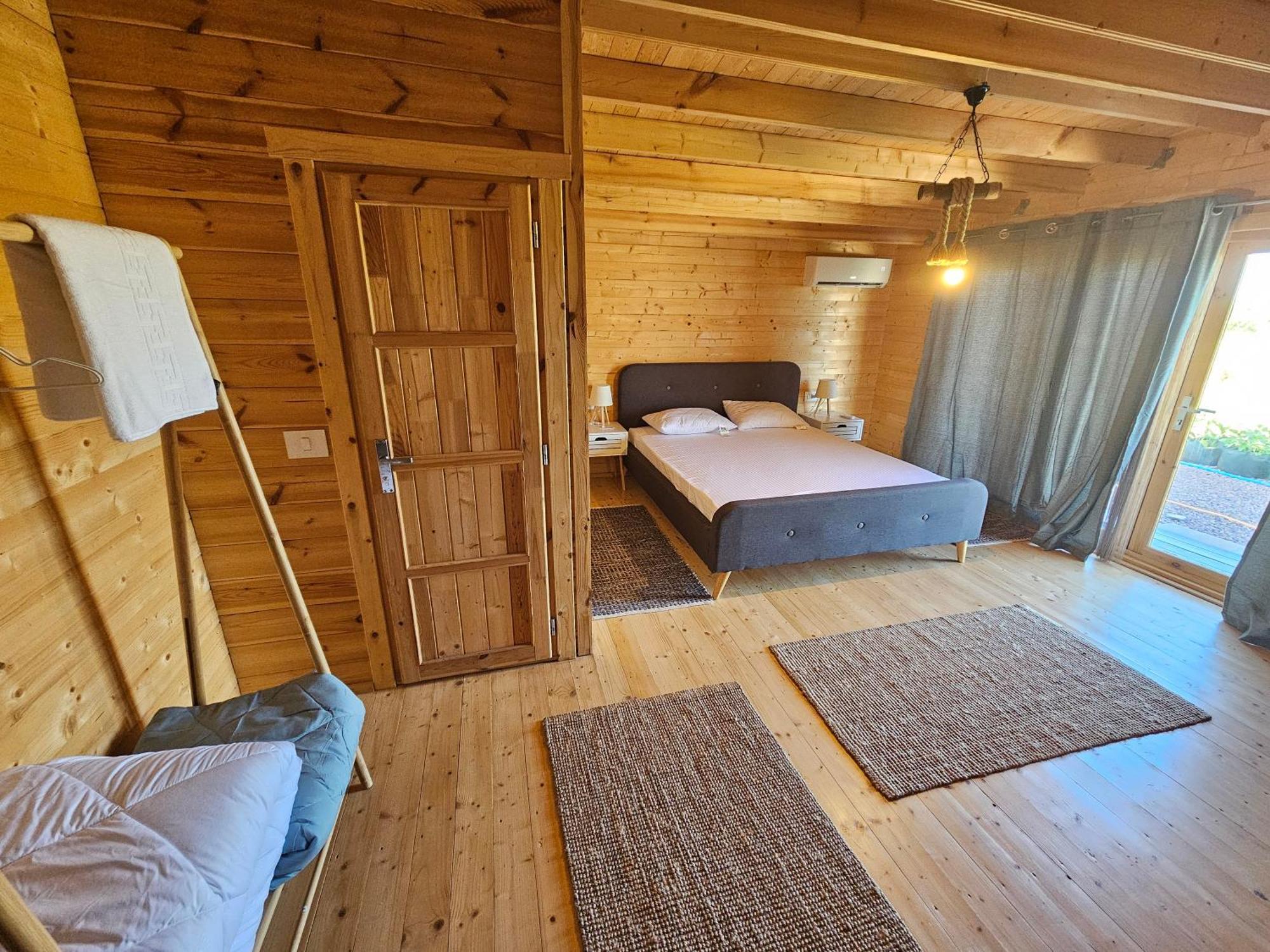 Mar A Lago Glamping23 Douăzeci şi Trei August المظهر الخارجي الصورة