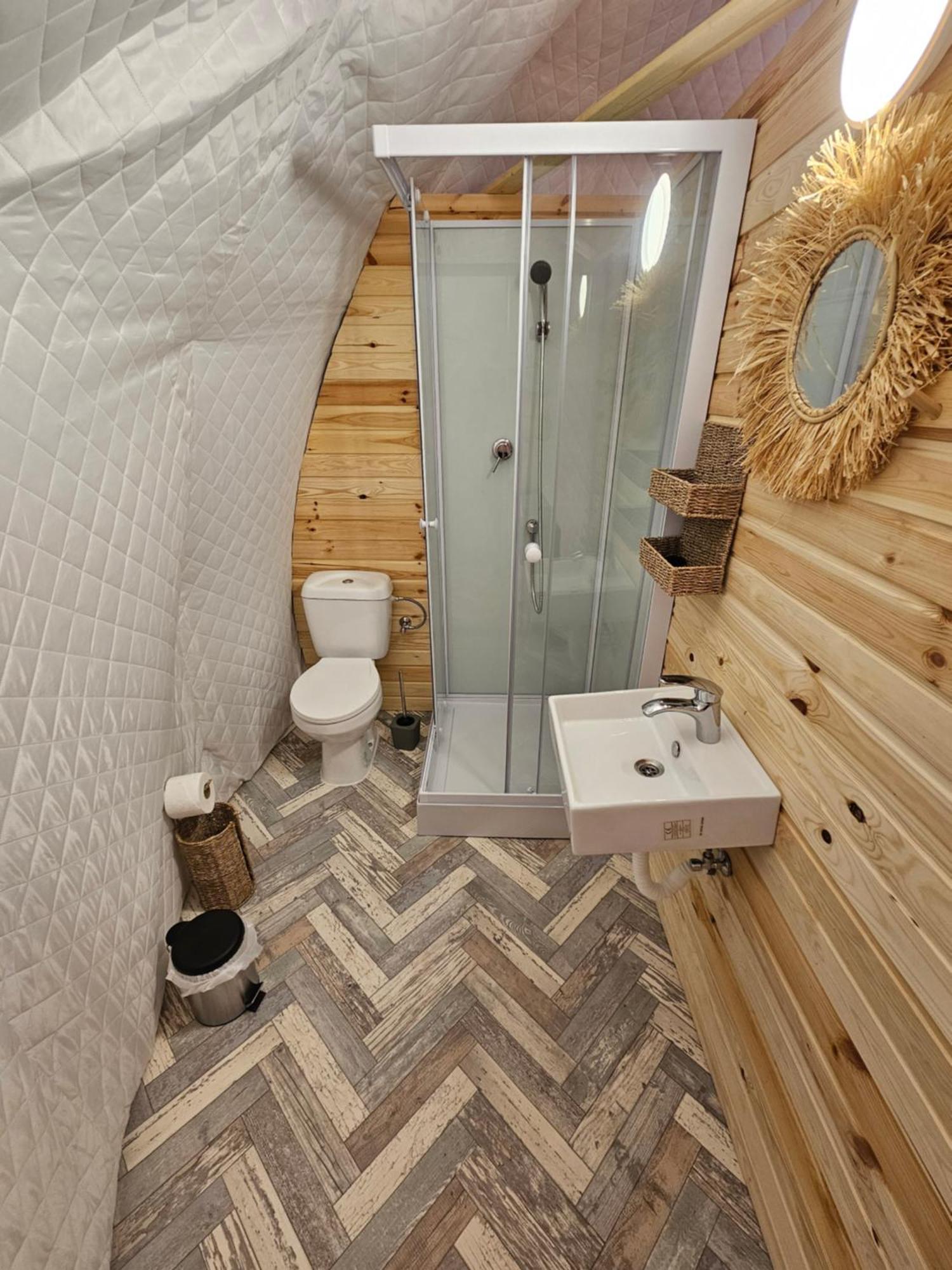 Mar A Lago Glamping23 Douăzeci şi Trei August المظهر الخارجي الصورة