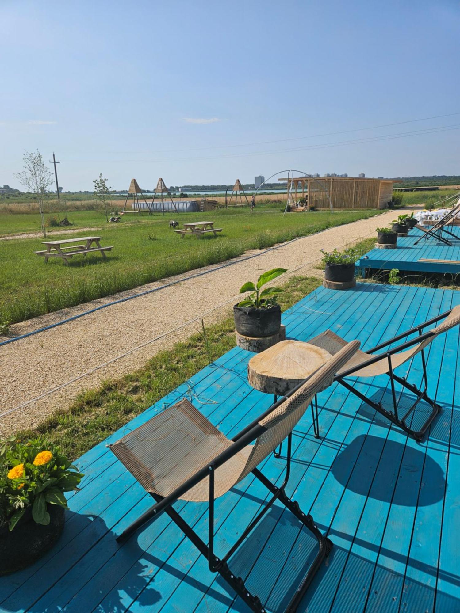 Mar A Lago Glamping23 Douăzeci şi Trei August المظهر الخارجي الصورة