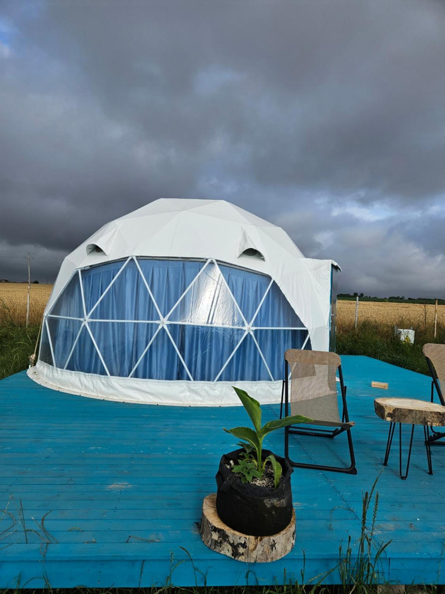 Mar A Lago Glamping23 Douăzeci şi Trei August المظهر الخارجي الصورة