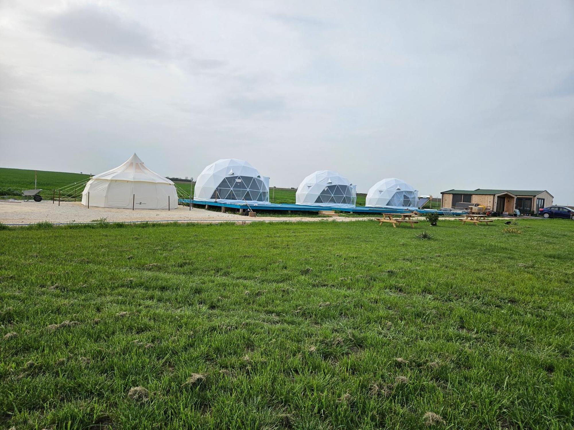 Mar A Lago Glamping23 Douăzeci şi Trei August المظهر الخارجي الصورة