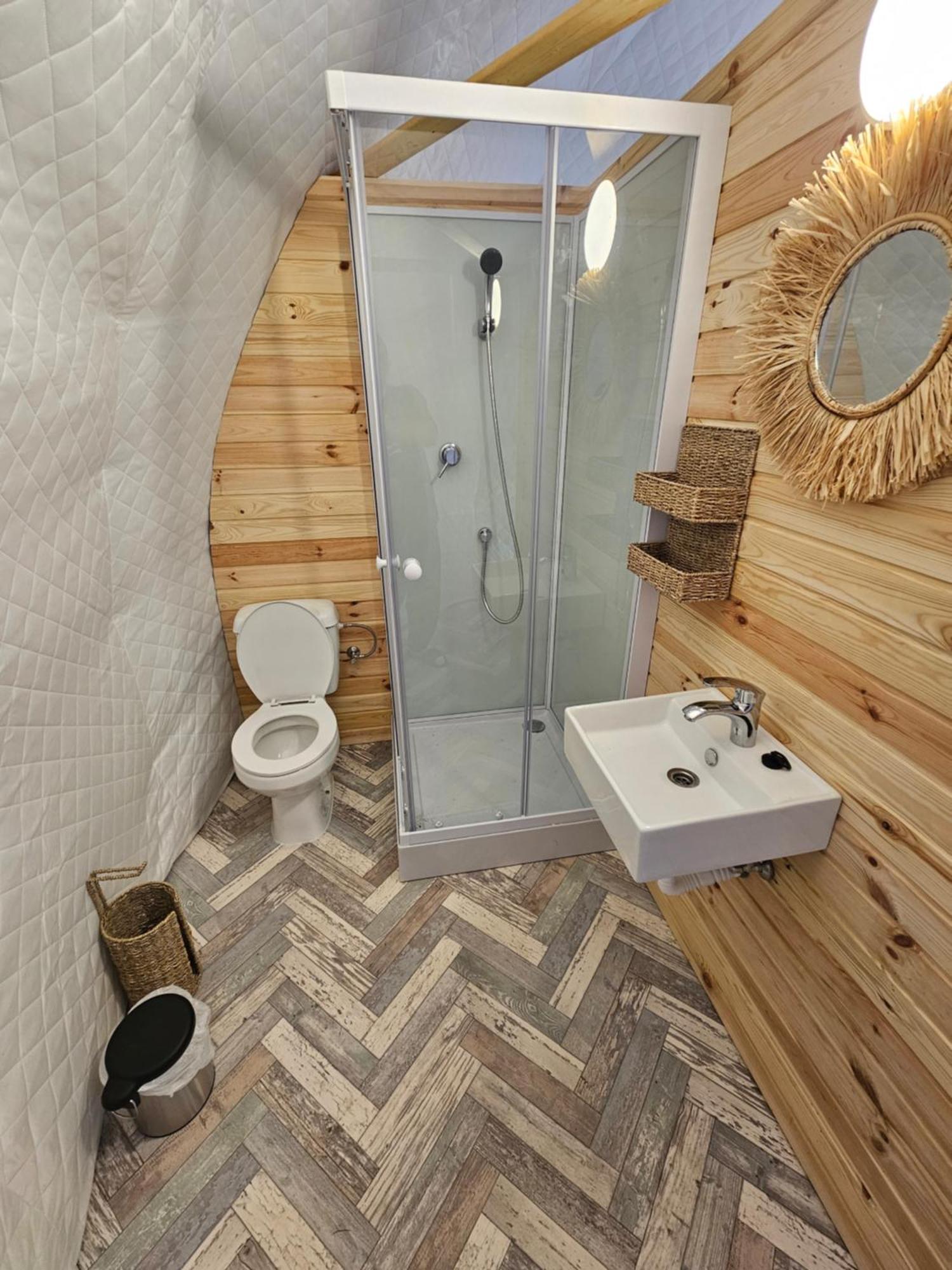 Mar A Lago Glamping23 Douăzeci şi Trei August المظهر الخارجي الصورة